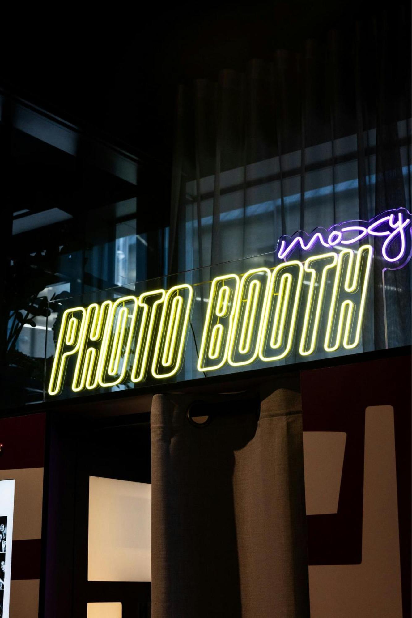 Moxy York Hotel Luaran gambar